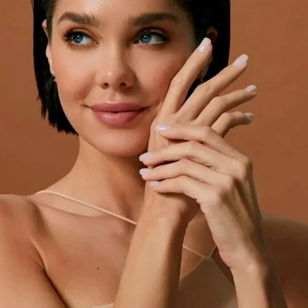 Kiss Bare but Better Premium Short Length Nails - Nudies